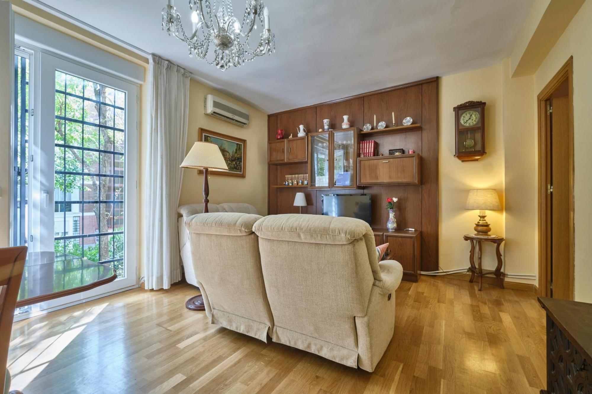Apartamento Carlos-1 Madrid Dış mekan fotoğraf